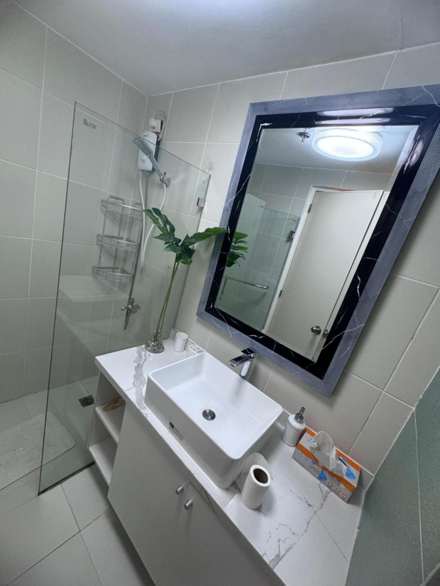 Luxanos Condo Place- Sunvida Tower Cebu Dış mekan fotoğraf